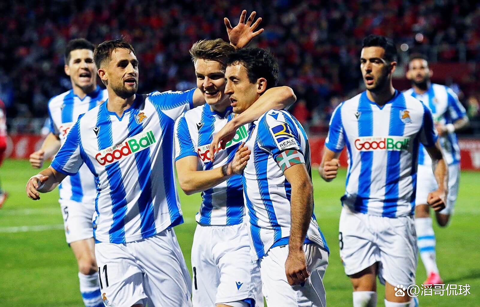 关于赛地聚焦:法甲冲刺阶段热度飙升;斯图加特状态回暖;悬念犹存;赛程密集仍需轮换的信息 关于赛地聚焦:法甲冲刺阶段热度飙升;斯图加特状态回暖;悬念犹存;赛程密集仍需轮换的信息