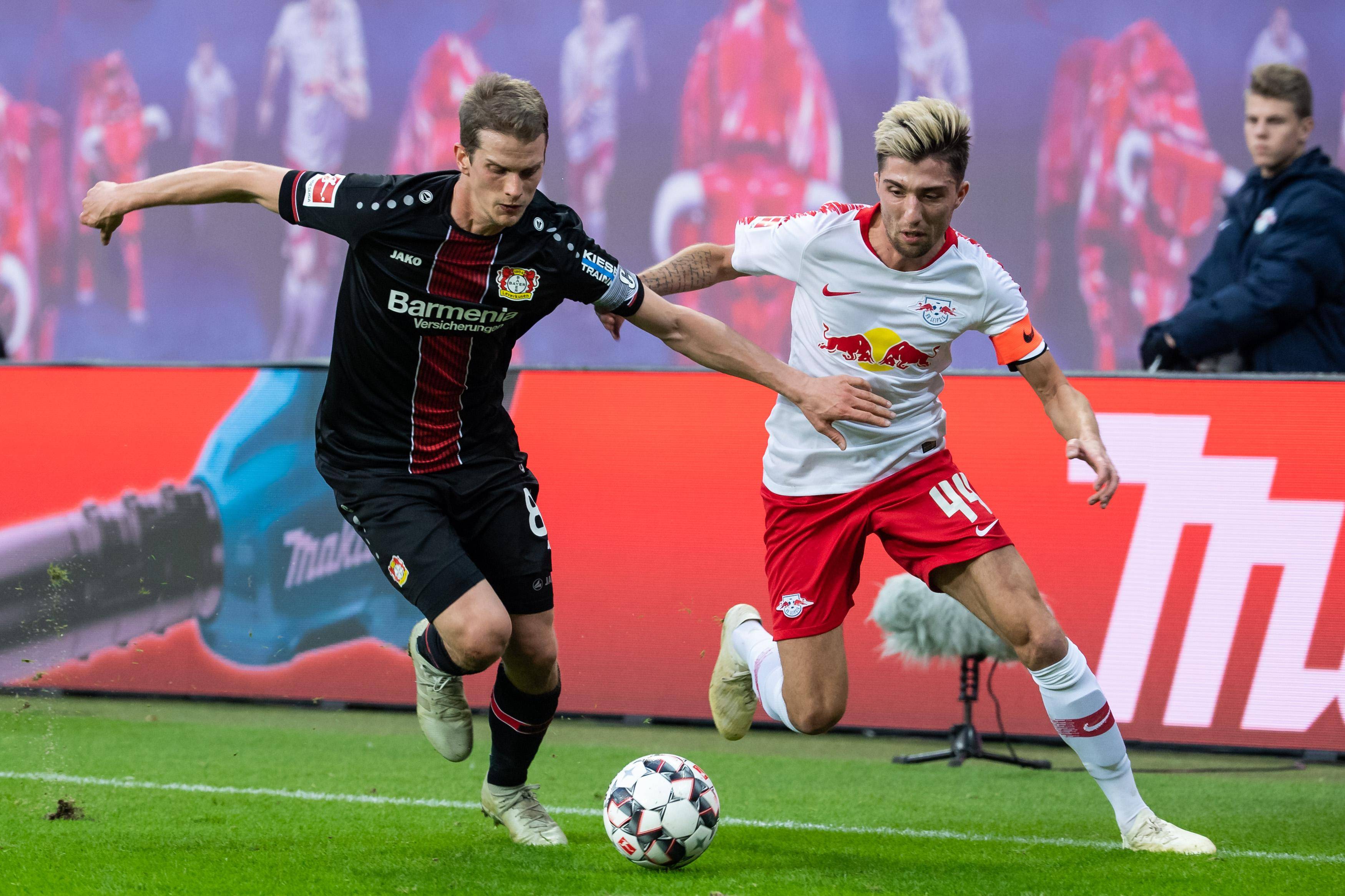 九游中国官网关于德甲倒计时，俄克拉荷马雷霆加时末段扳平良机，细节引发关注，悬念犹存，团队化学反应显著的信息