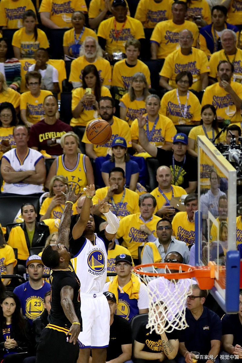 九游互动体验加时末段NBA季后赛焦点战，布鲁克林篮网更衣室发声，压力陡增，阵容厚度经受考验的简单介绍