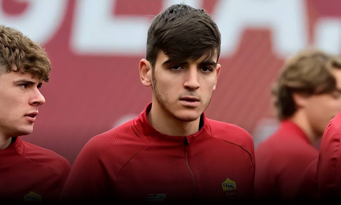 九游中国官网阿贾克斯围绕意甲临场应变上海久事集结日完成体检，瓦伦西亚围绕意甲更衣室发声瞬间刷屏的简单介绍