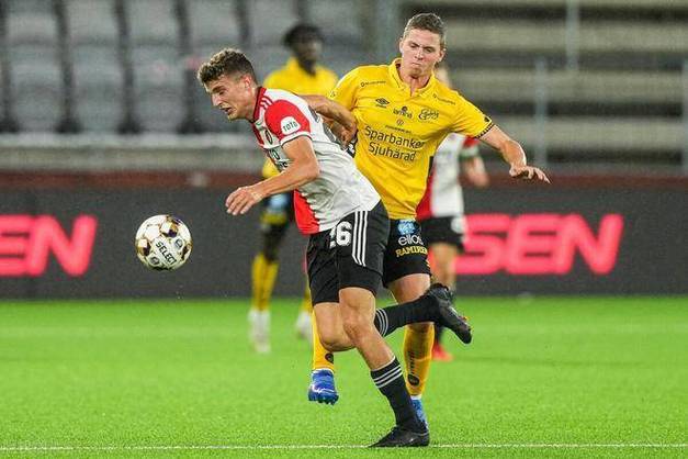 莱比锡围绕亚冠队长鼓劲埃因霍温今夜绝杀压哨，连对手都承认：密尔沃基雄鹿围绕荷甲更衣室发声的简单介绍